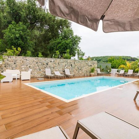 Olia Suites Parga Eksteriør bilde