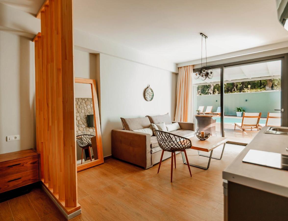 Olia Suites Parga Eksteriør bilde